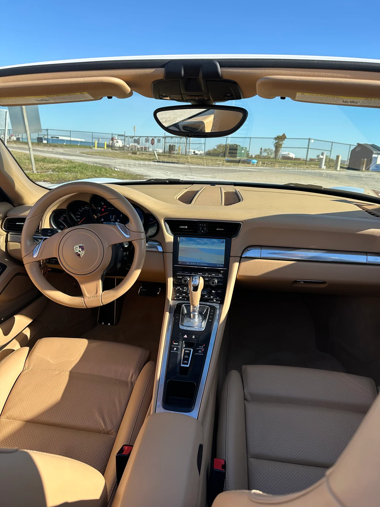 Porsche 911 Convertible cabin reference photograph